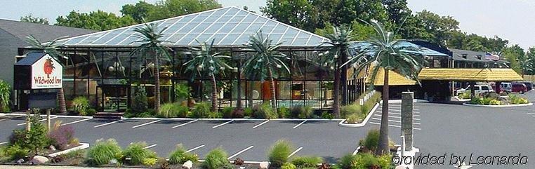 Howard Johnson Florence/ Cincinnati Area エクステリア 写真